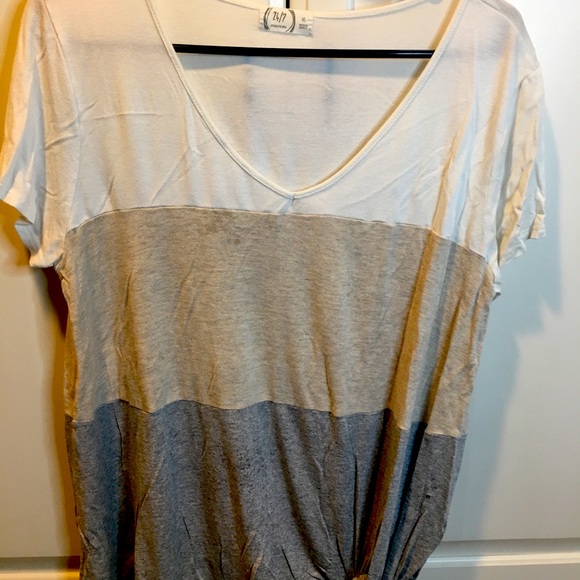 Maurices Tops - Maurice’s brand short sleeve shirt